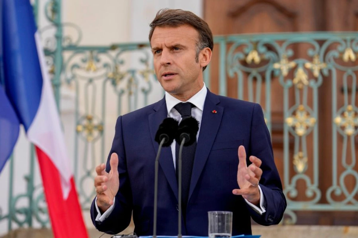 Fransa Makronun istefası ilə bağlı təklifi rədd etdi