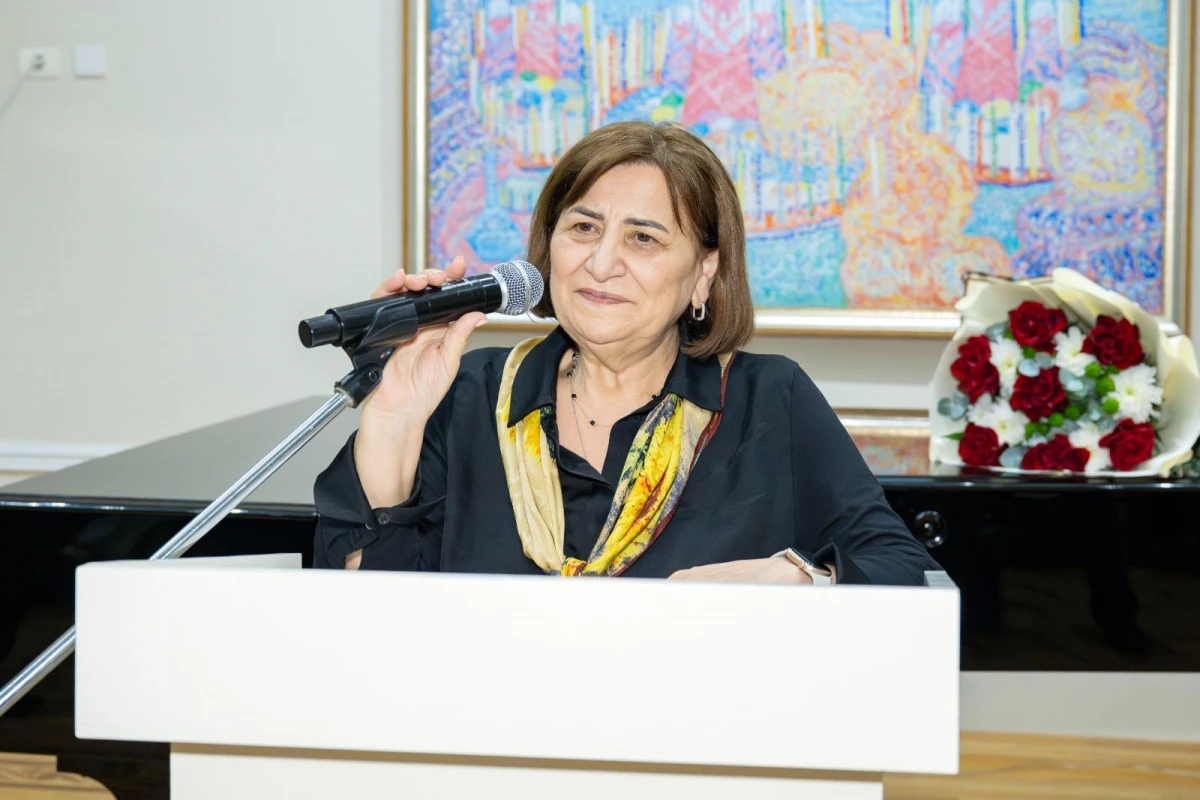 “Köhnə bakılı: həsrət və duyğular” adlı fərdi sərginin açılışı baş tutdu — 2