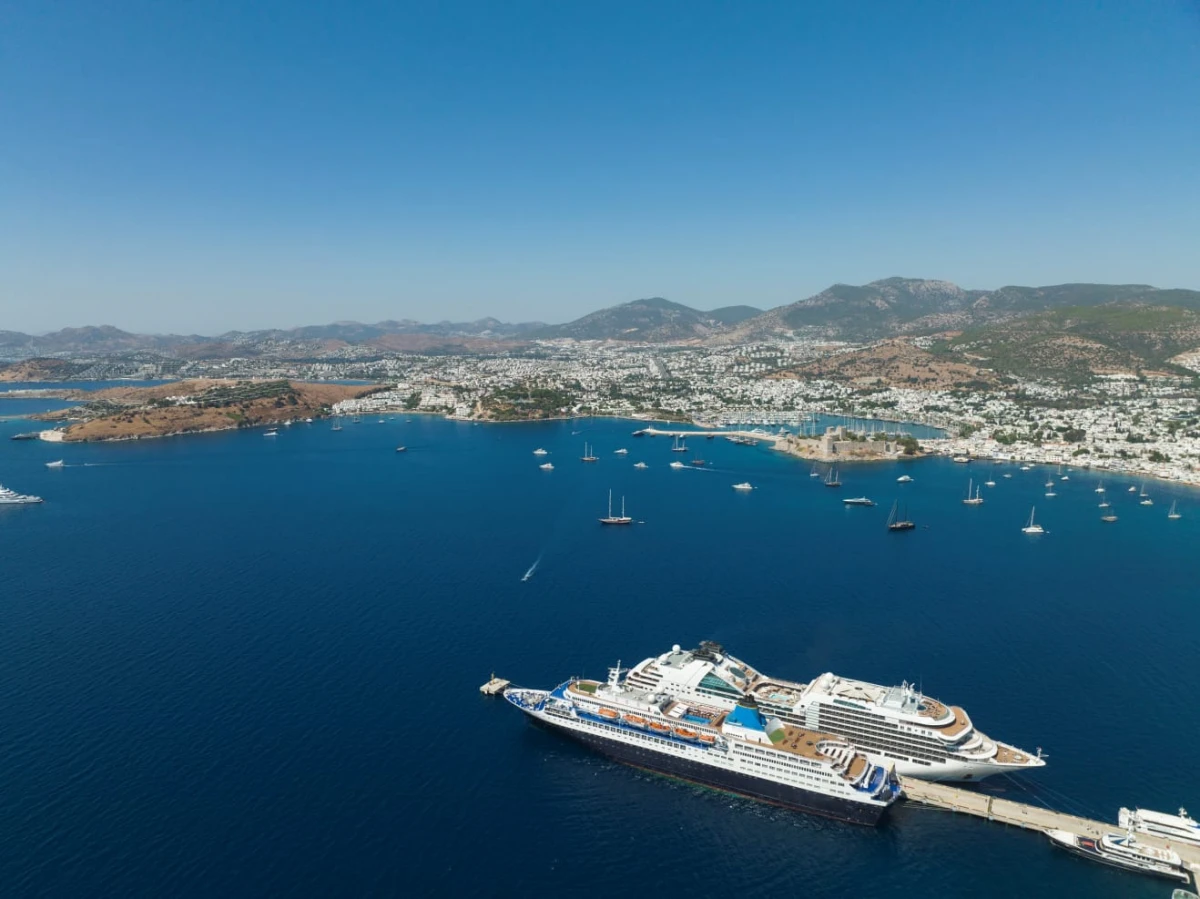 Türkiyənin kruiz turizmi son 12 ilin zirvəsinə çatdı - 18 limanda 1,5 milyon sərnişin qəbul edildi — 3