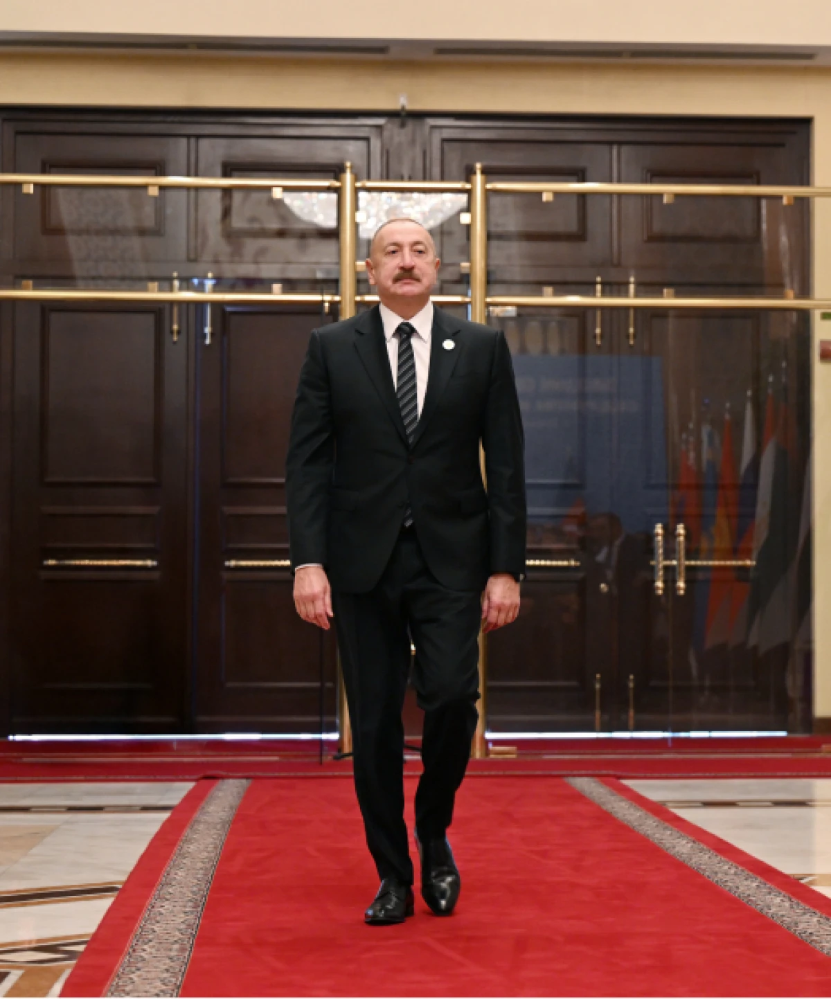 Prezident İlham Əliyev MDB Dövlət Başçıları Şurasının iclasında iştirak etmək üçün Düşənbədəki "Millət" sarayına gəldi — 4