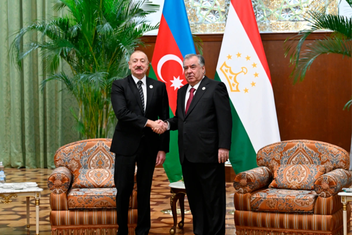 Düşənbədə Azərbaycan və Tacikistan prezidentlərinin təkbətək görüşü oldu - YENİLƏNDİ