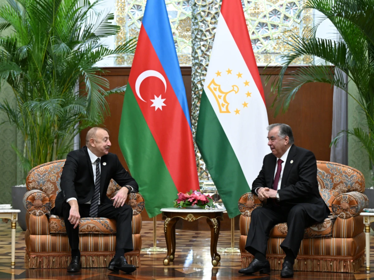 Düşənbədə Azərbaycan və Tacikistan prezidentlərinin təkbətək görüşü oldu - YENİLƏNDİ — 2