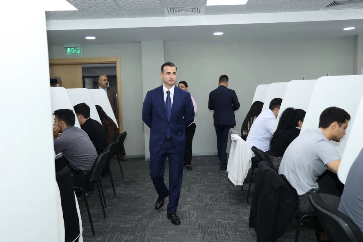 Prokurorluq orqanlarına qulluğa qəbulla bağlı test imtahanı keçirildi — 1