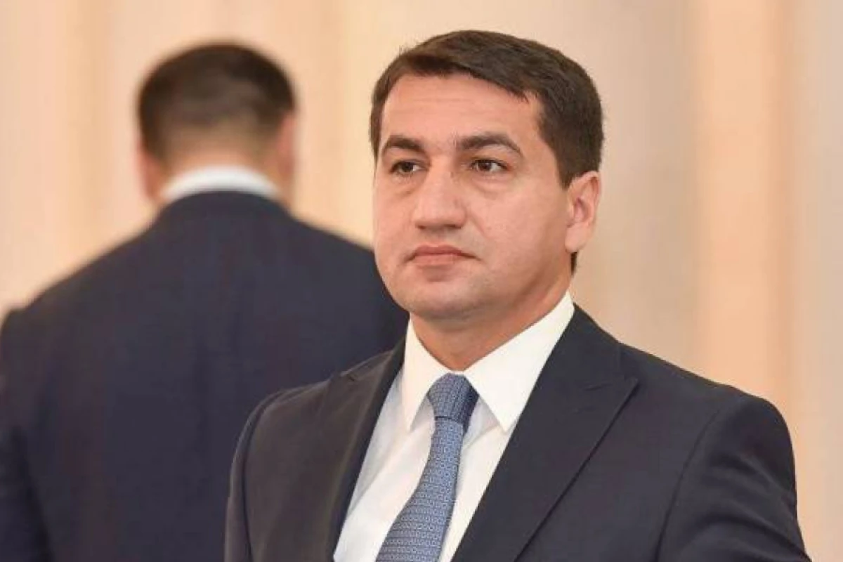 Hikmət Hacıyev: "Prezidentin 10 gün ərzində üç sammitdə iştirakı Azərbaycanın çoxşaxəli xarici siyasət nümunəsidir"