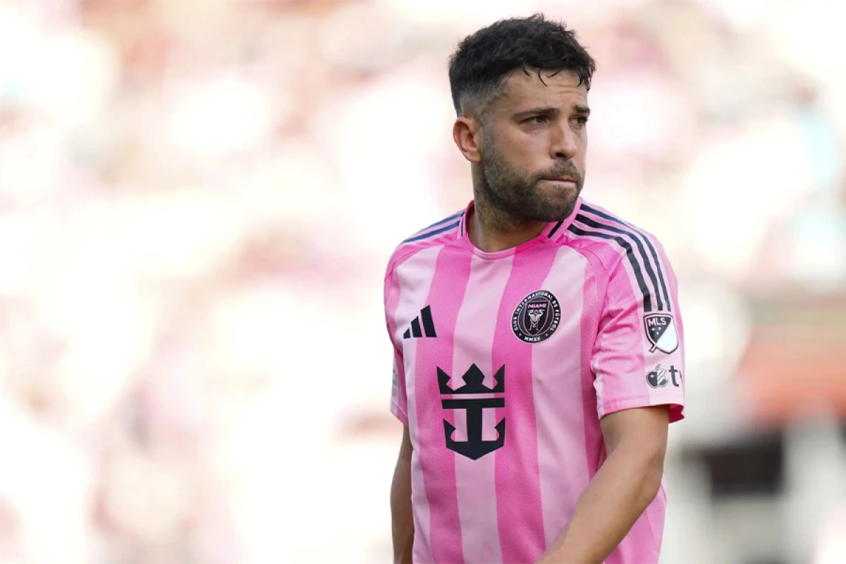 Jordi Alba: “Getmək üçün indi ən doğru zamandır”