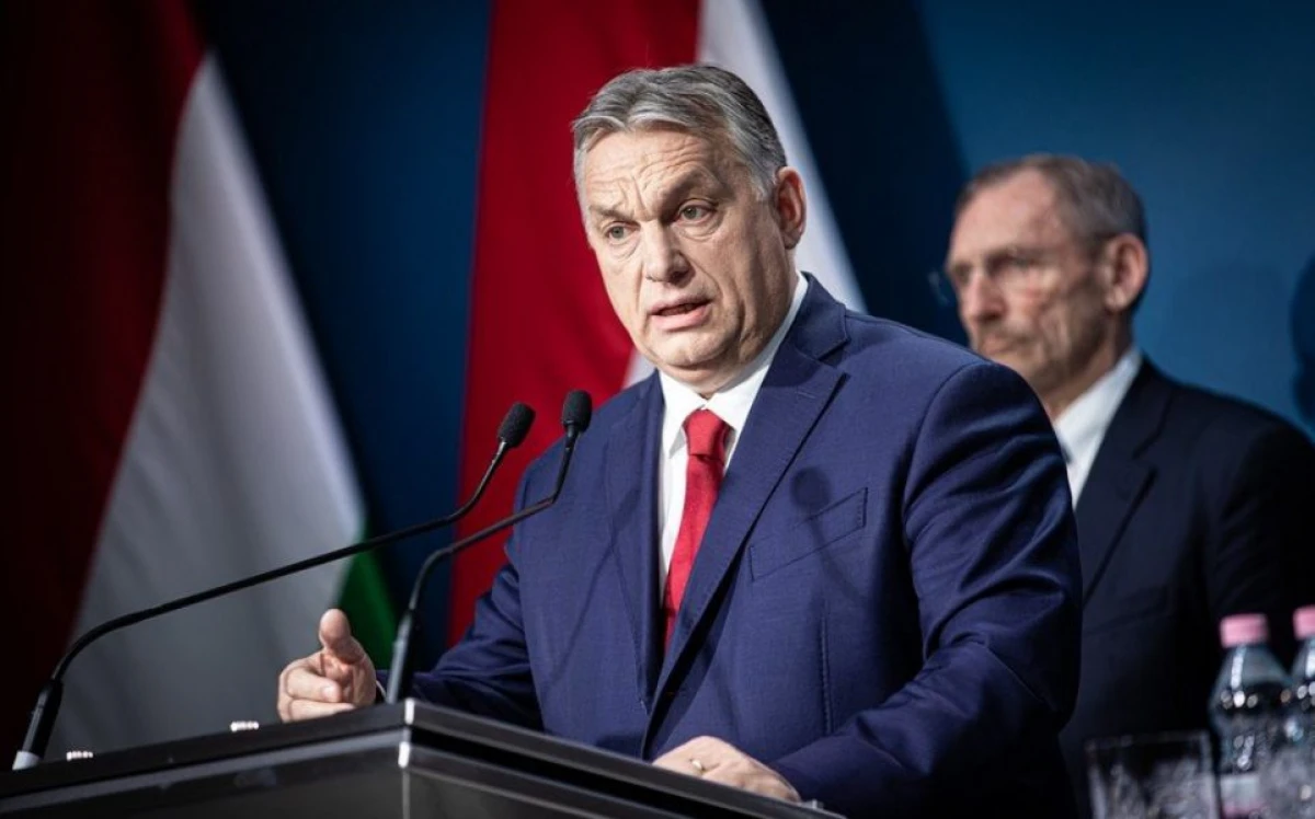 Orban Aİ-nin hərbi planlarına qarşı imza kampaniyası başladır
