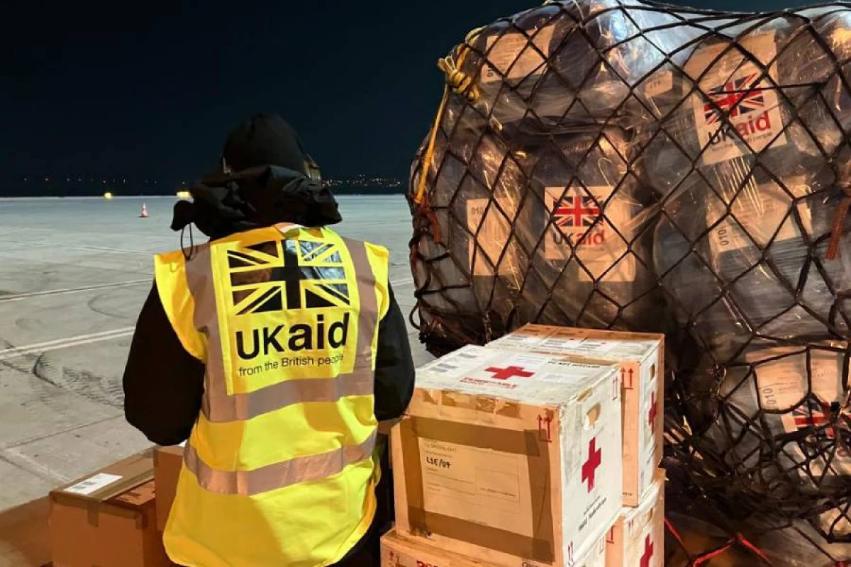 Britaniya Qəzzaya humanitar yardım edəcək