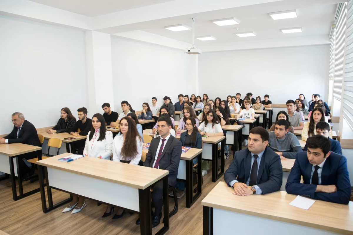 Vətən müharibəsi iştirakçılarının tələbələrlə görüşü təşkil edildi — 4
