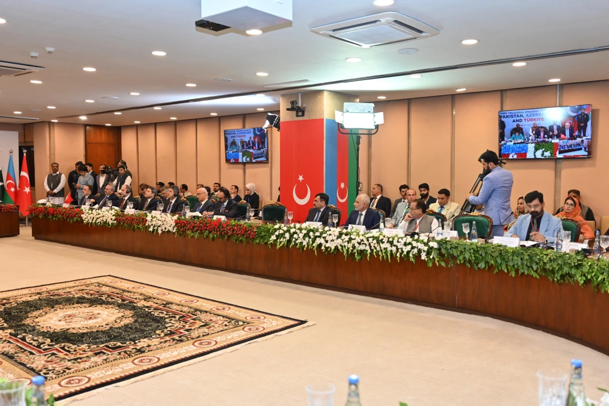 Azərbaycan-Pakistan-Türkiyə Parlament Sədrlərinin Üçüncü Üçtərəfli Görüşünün sonunda İslamabad Bəyannaməsi qəbul olundu — 1