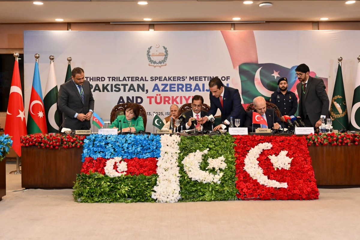 Azərbaycan-Pakistan-Türkiyə Parlament Sədrlərinin Üçüncü Üçtərəfli Görüşünün sonunda İslamabad Bəyannaməsi qəbul olundu — 4