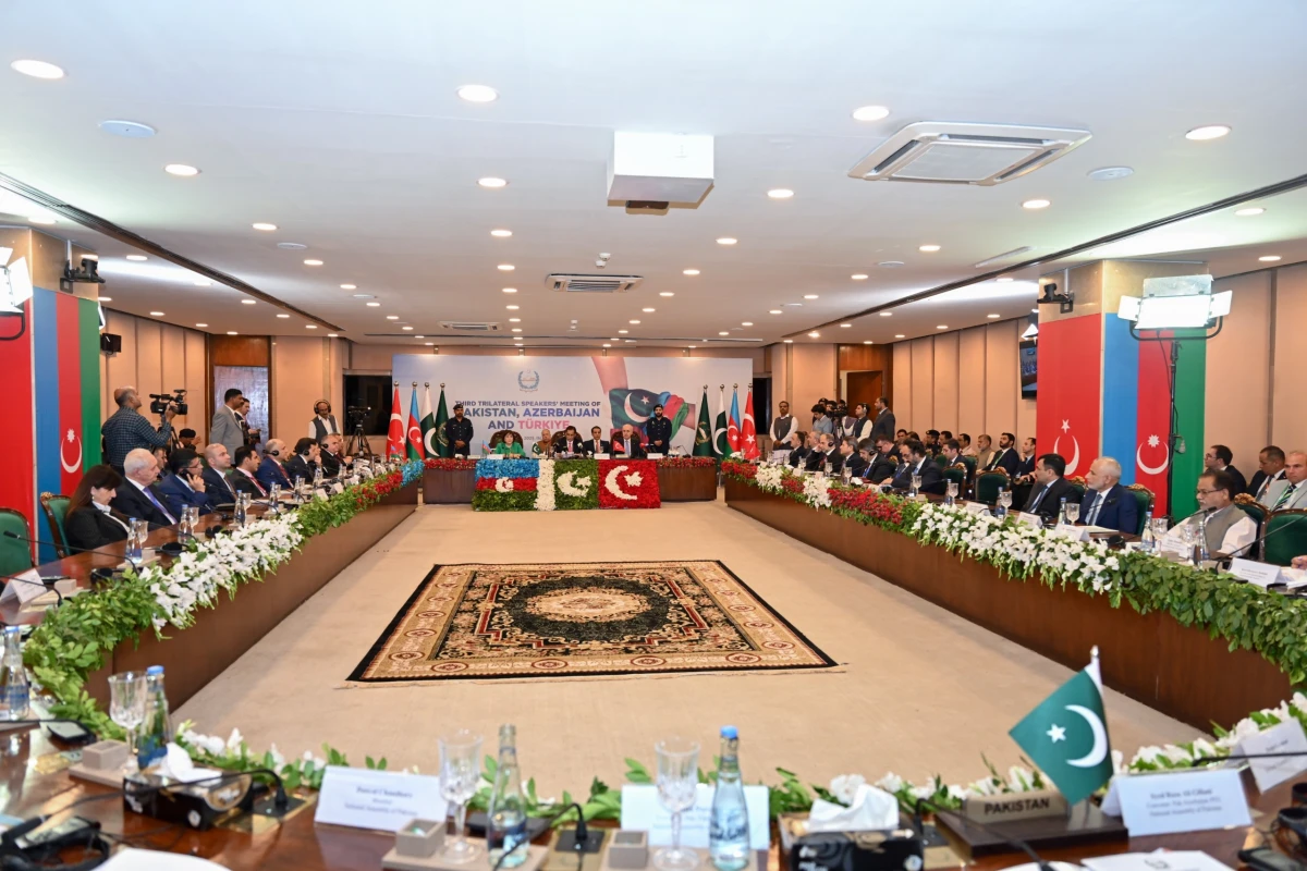 Azərbaycan-Pakistan-Türkiyə Parlament Sədrlərinin Üçüncü Üçtərəfli Görüşünün sonunda İslamabad Bəyannaməsi qəbul olundu — 9