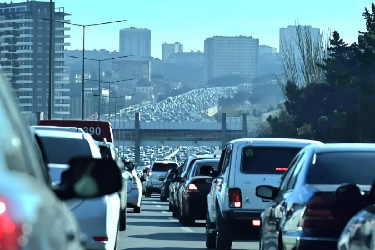 Tıxaclar artır: Bakı-Sumqayıt yolu ödənişli olacaq?