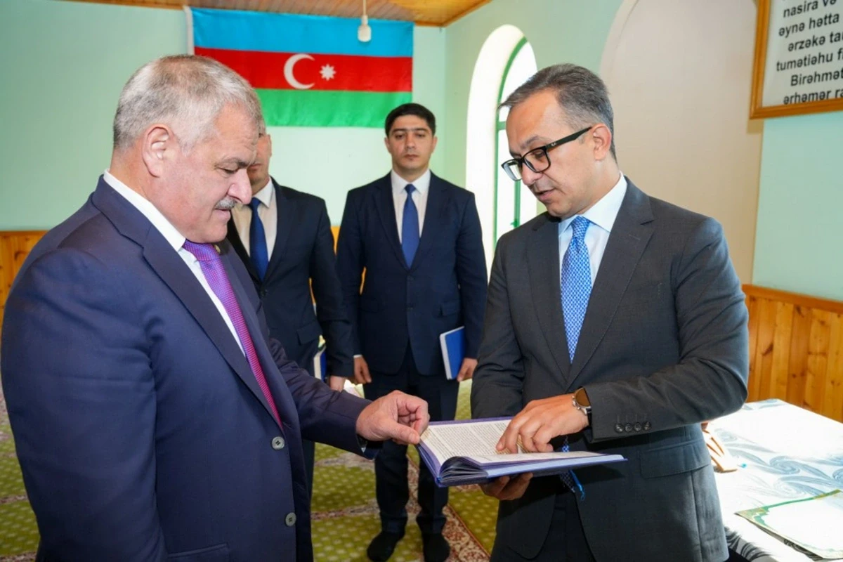 Ramin Məmmədov "Cümə" və Əskipara kənd məscidlərini ziyarət etdi — 4