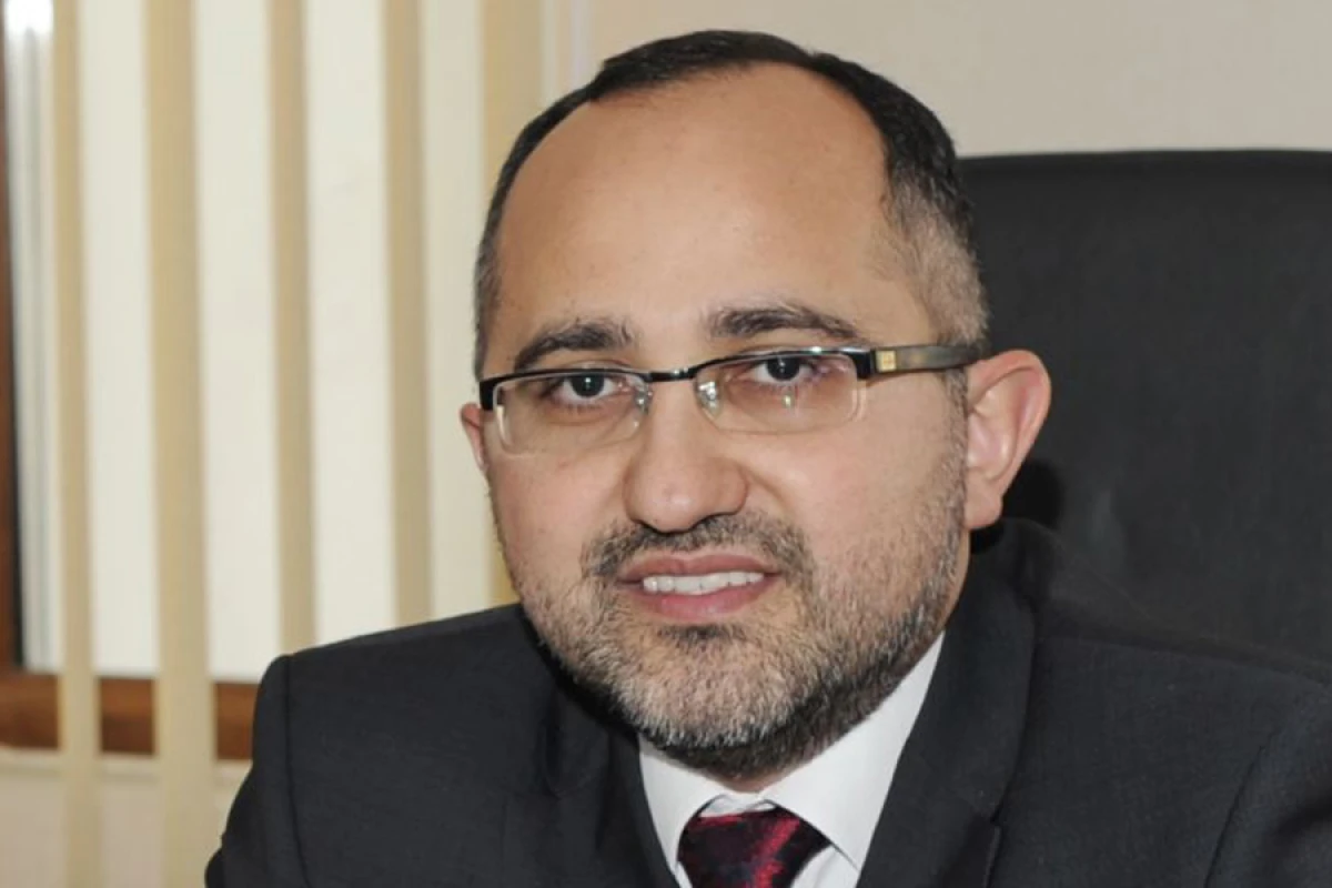 Zamin durmayın, çünki borcu sizdən tuta bilərlər - Ekspert xəbərdarlıq edir — 1