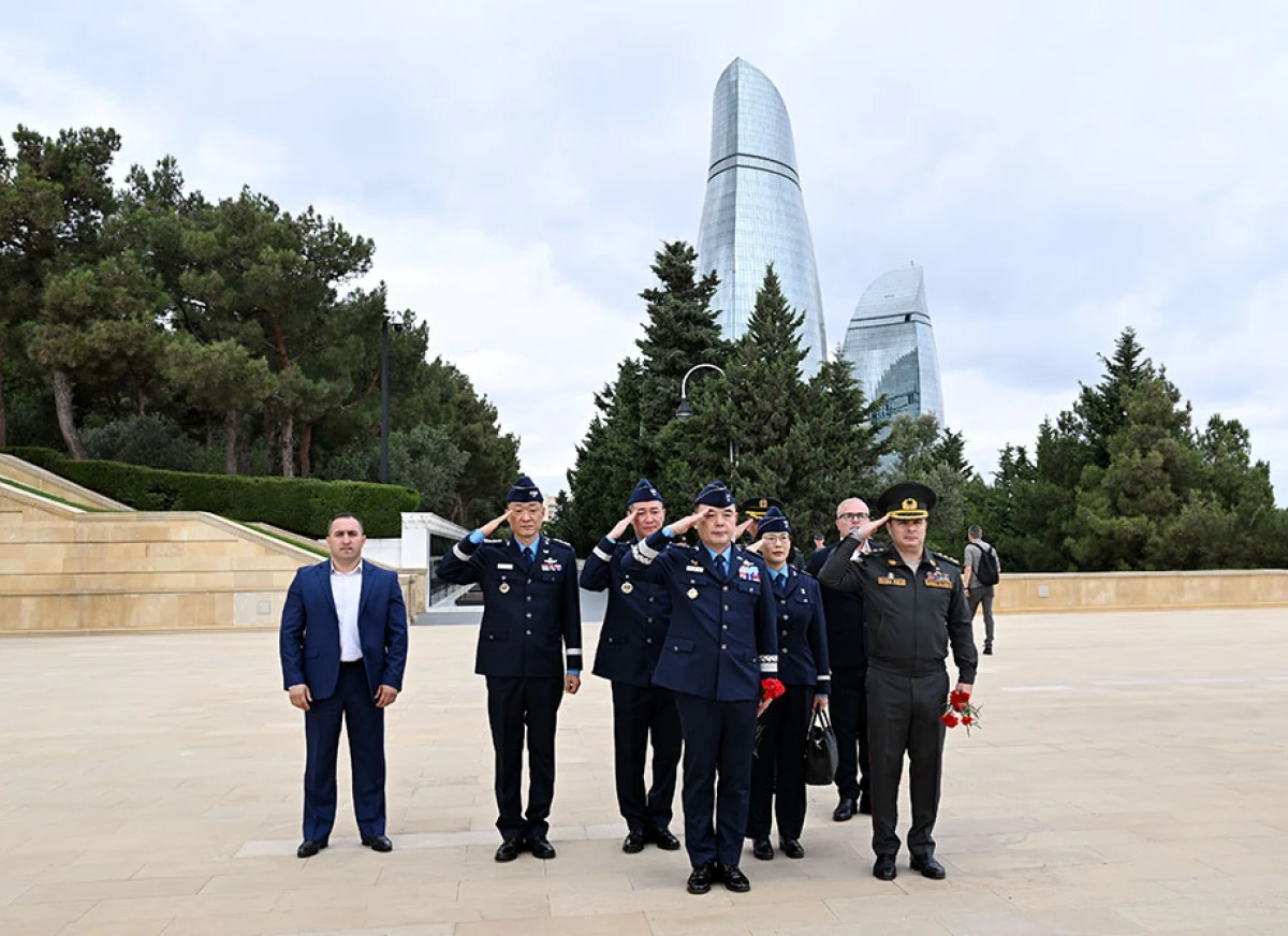 Azərbaycan və Koreya hərbi əməkdaşlığı müzakirə olundu — 3