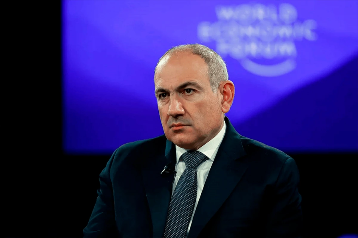 Paşinyan erməni kilsəsinə hücum ittihamları ilə razılaşmır