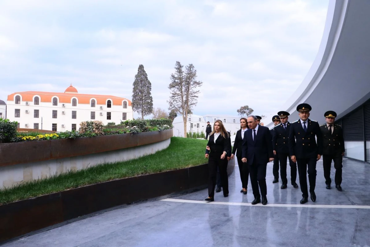 Baş prokuror Gəncədə vətəndaşları qəbul etdi — 3