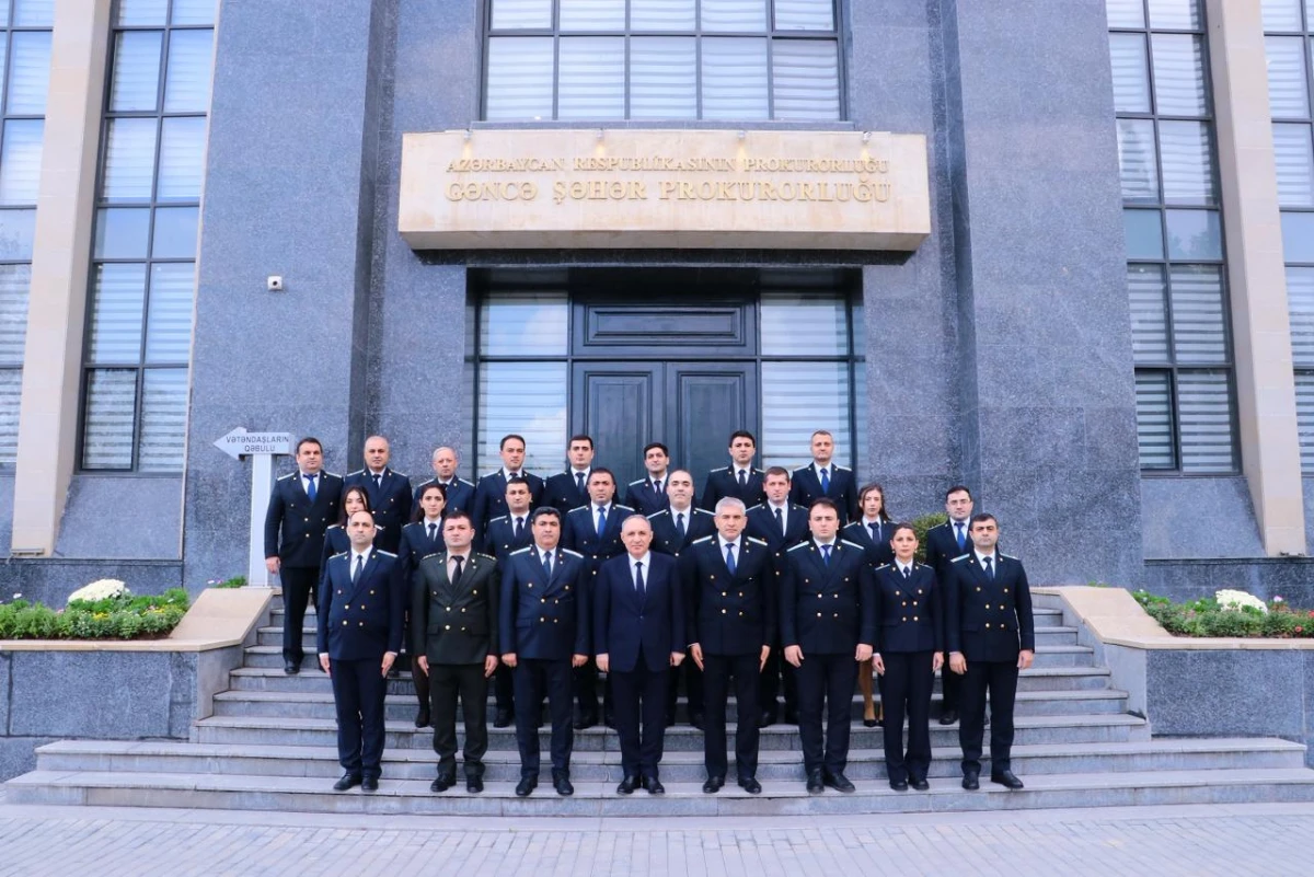Baş prokuror Gəncədə vətəndaşları qəbul etdi — 6