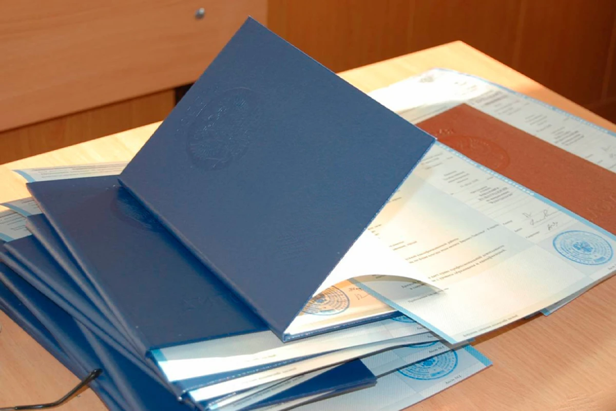 Ötən ay 108 nəfərin diplomu tanınmayıb