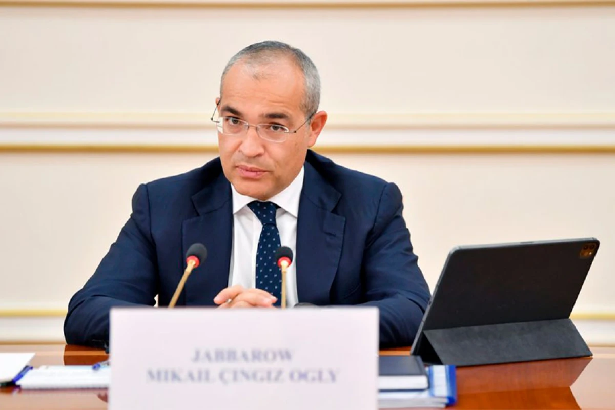 Mikayıl Cabbarov Energetiklər Günü ilə bağlı paylaşım etdi