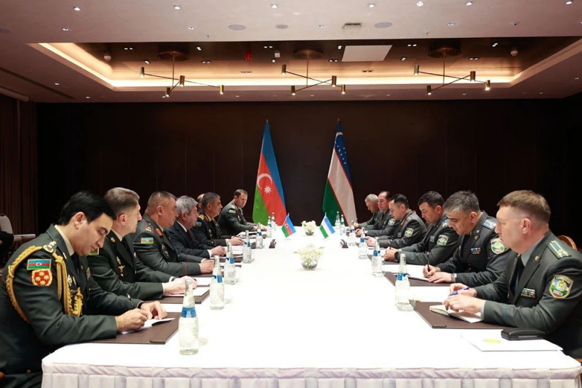 Azərbaycan müdafiə naziri Özbəkistana səfər etdi — 1