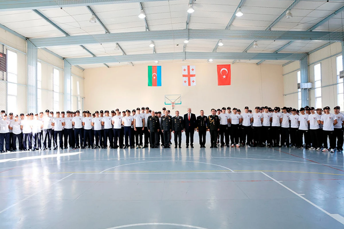 Qoridə Azərbaycan, Gürcüstan və Türkiyə hərbi akademiyalarının rəhbər heyətləri görüşdü