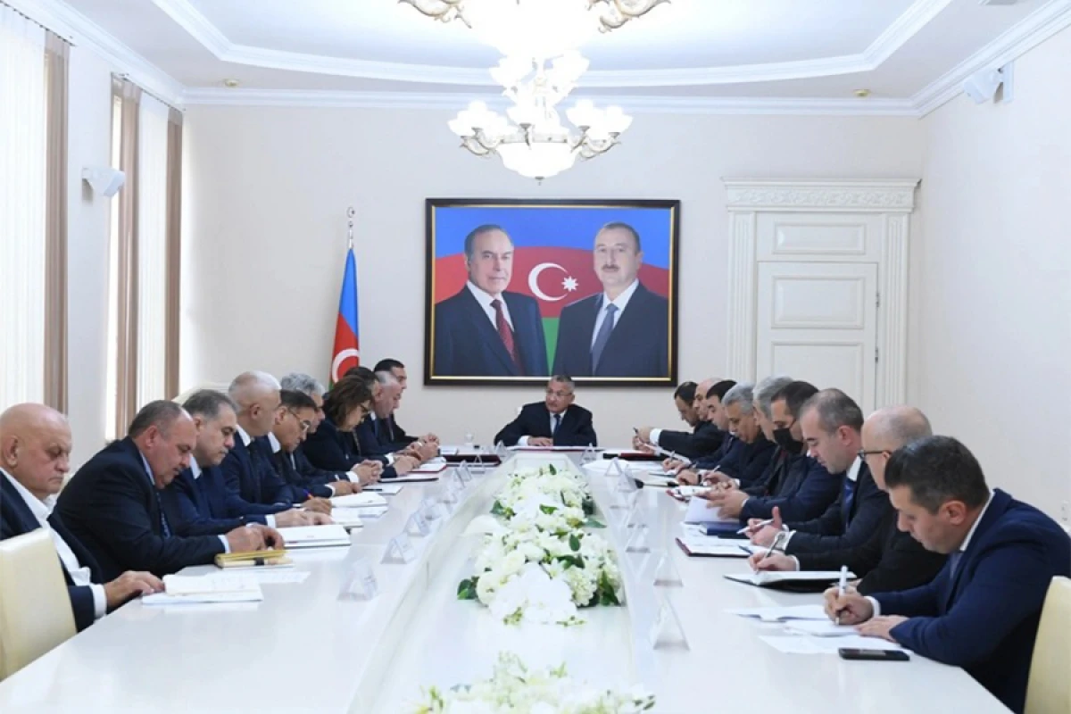 Dövlət komitəsinin balansındakı qəsəbələrdə payız-qış mövsümünə hazırlıq müzakirə olundu