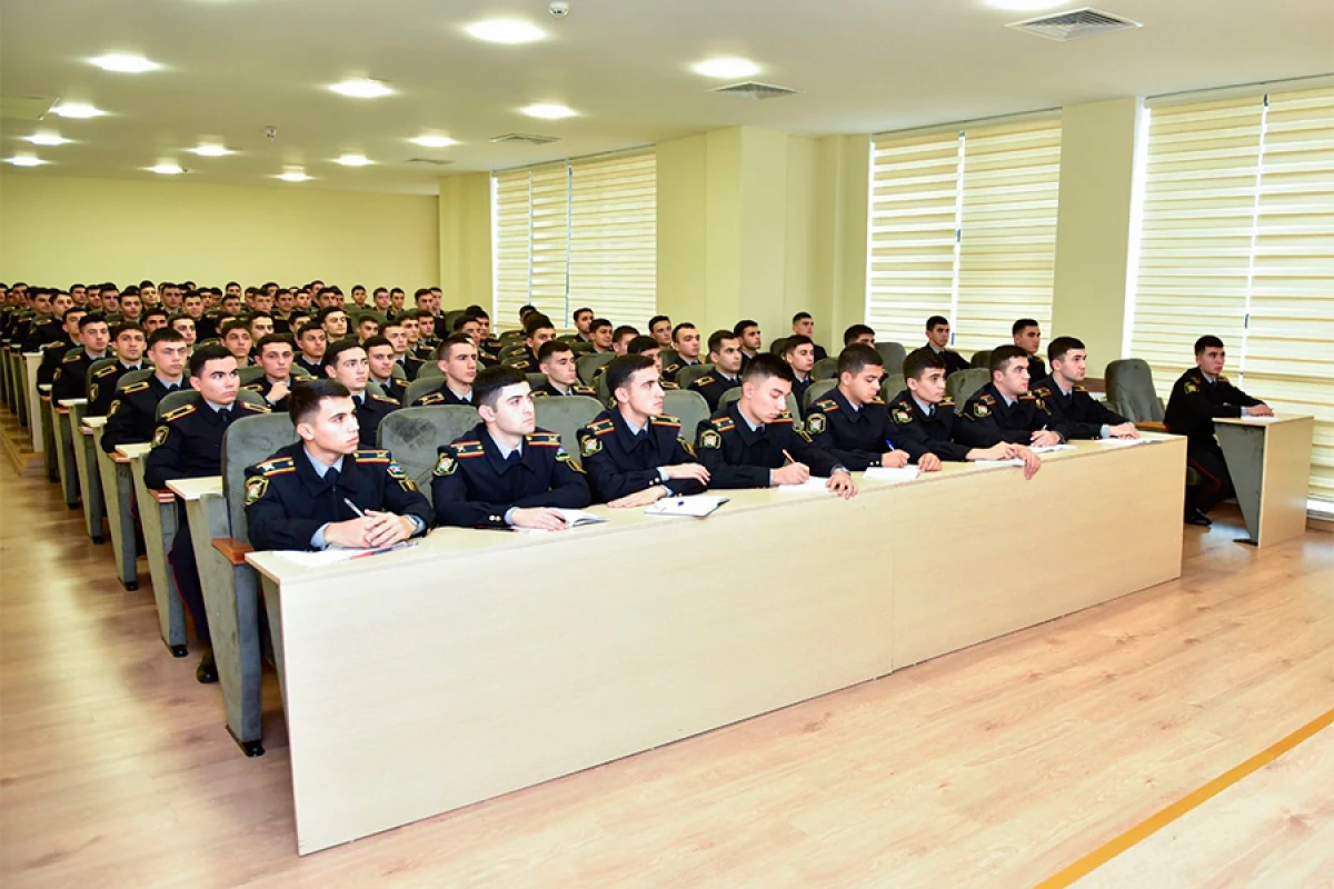 Polis Akademiyasında mütəxəssislər interaktiv dərslərə cəlb olundu
