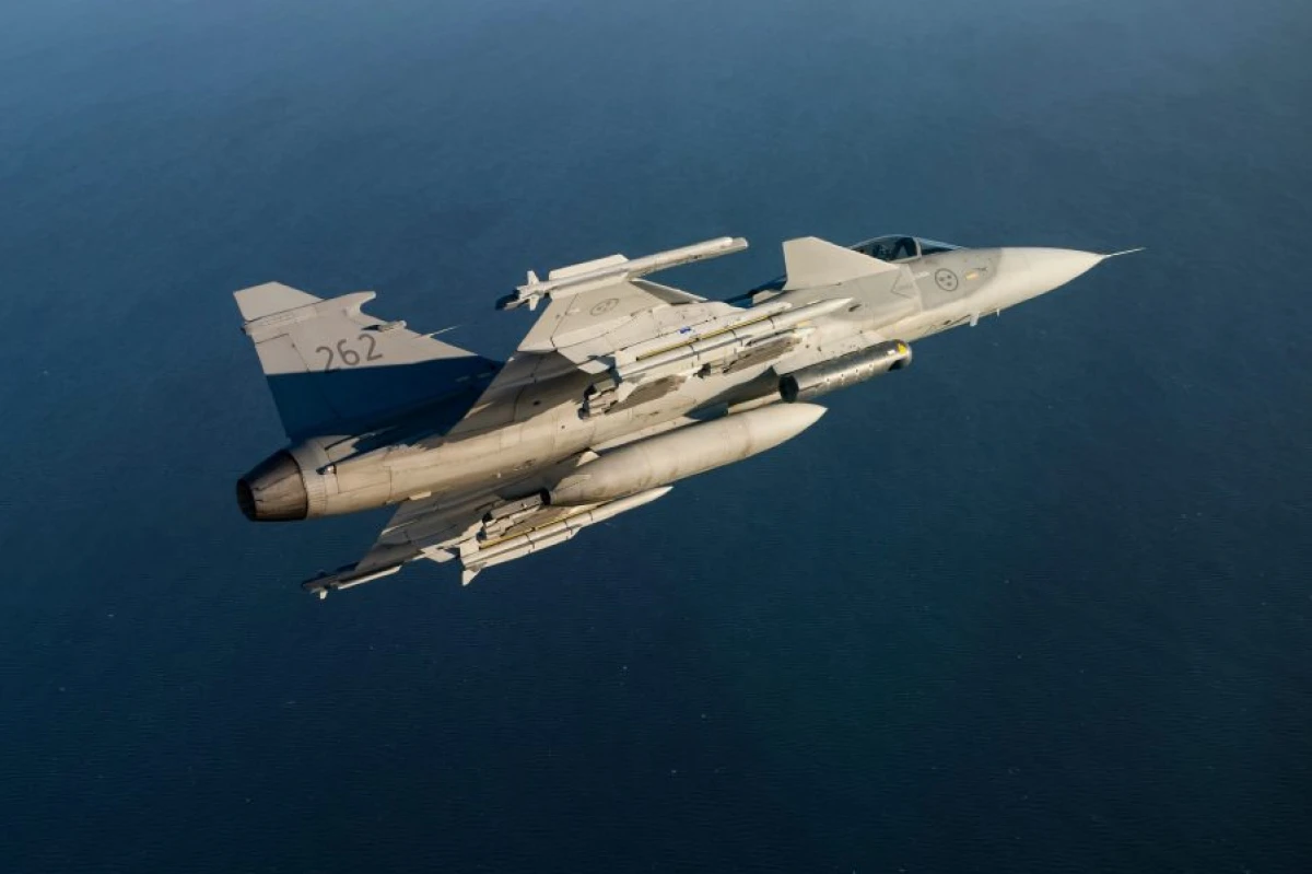 Ukrayna "Gripen C/D" qırıcıları ala bilər