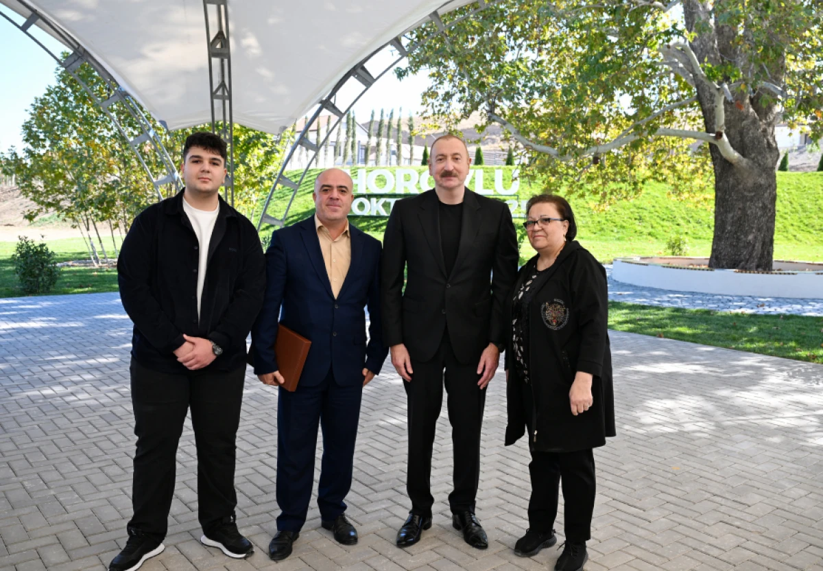 Prezident Cəbrayıl rayonunun Horovlu kəndinin sakinlərinə mənzillərin açarlarını təqdim etdi - YENİLƏNDİ — 6