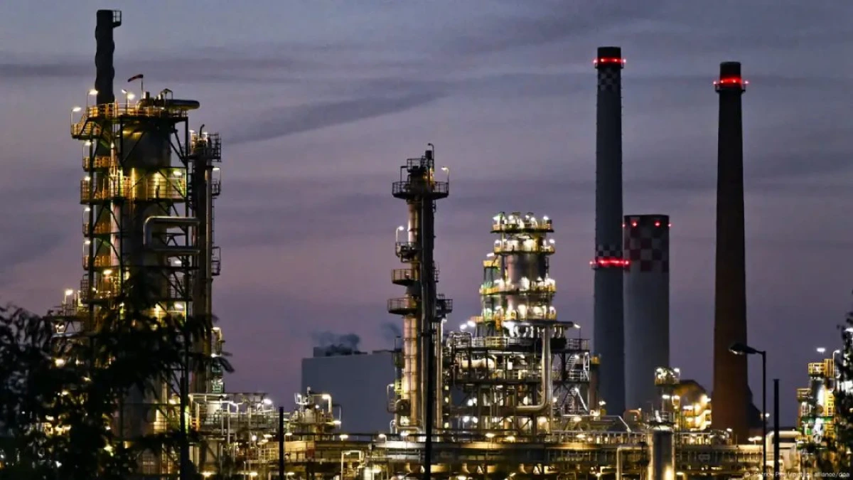 ABŞ “Rosneft Almaniya”ya sanksiya istisnası tətbiq etdi