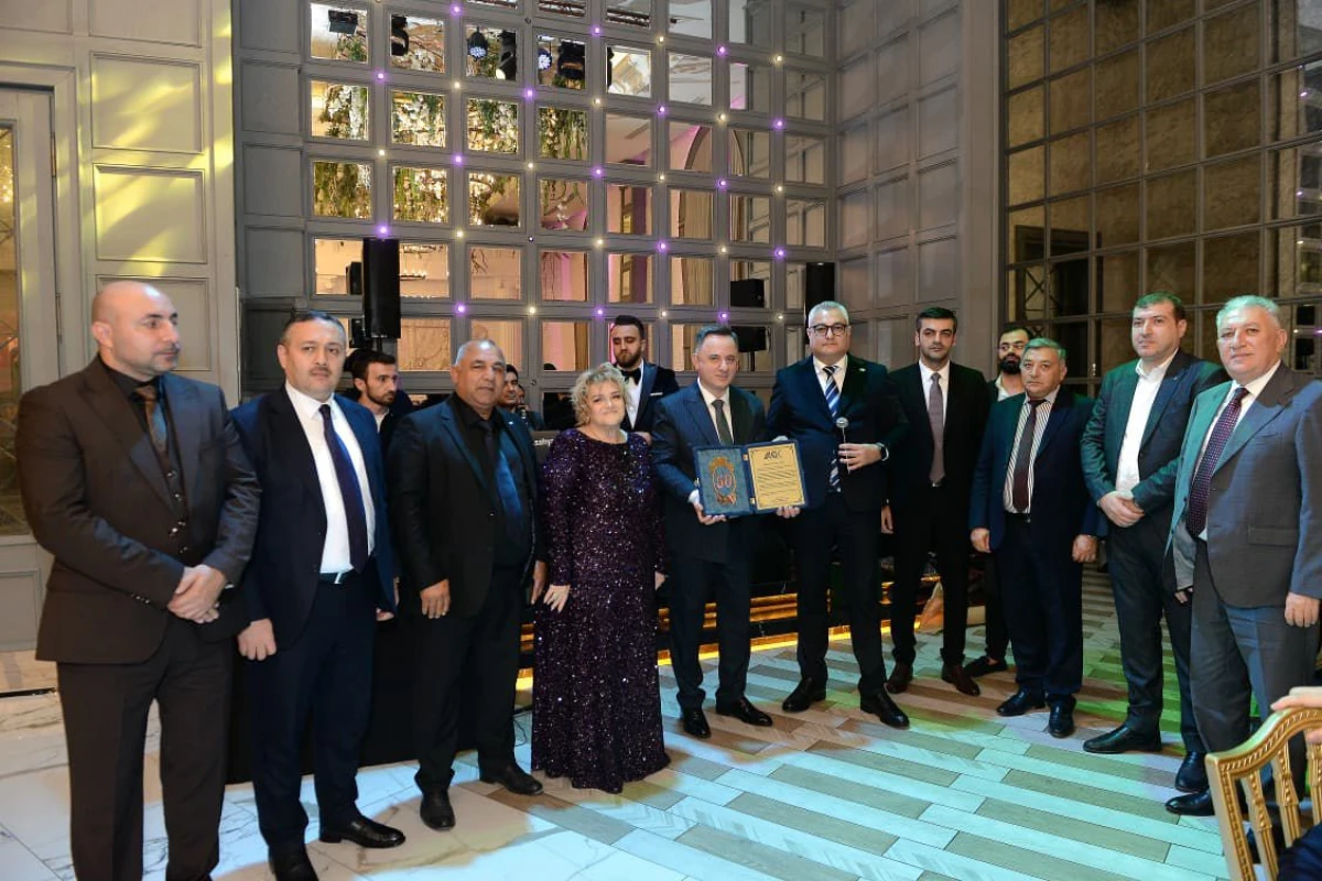 “YARIM ƏSRİN MANİFESTİ” – Vüqar Orucun 50 illik yubileyi qeyd olundu — 1