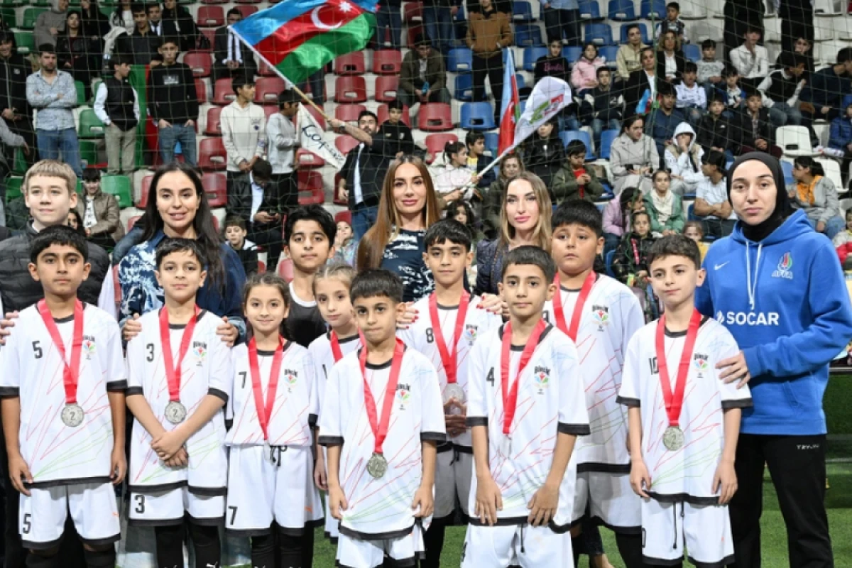 Leyla Əliyevanın təşəbbüsü ilə uşaq evlərinin komandaları arasında minifutbol turniri təşkil olundu