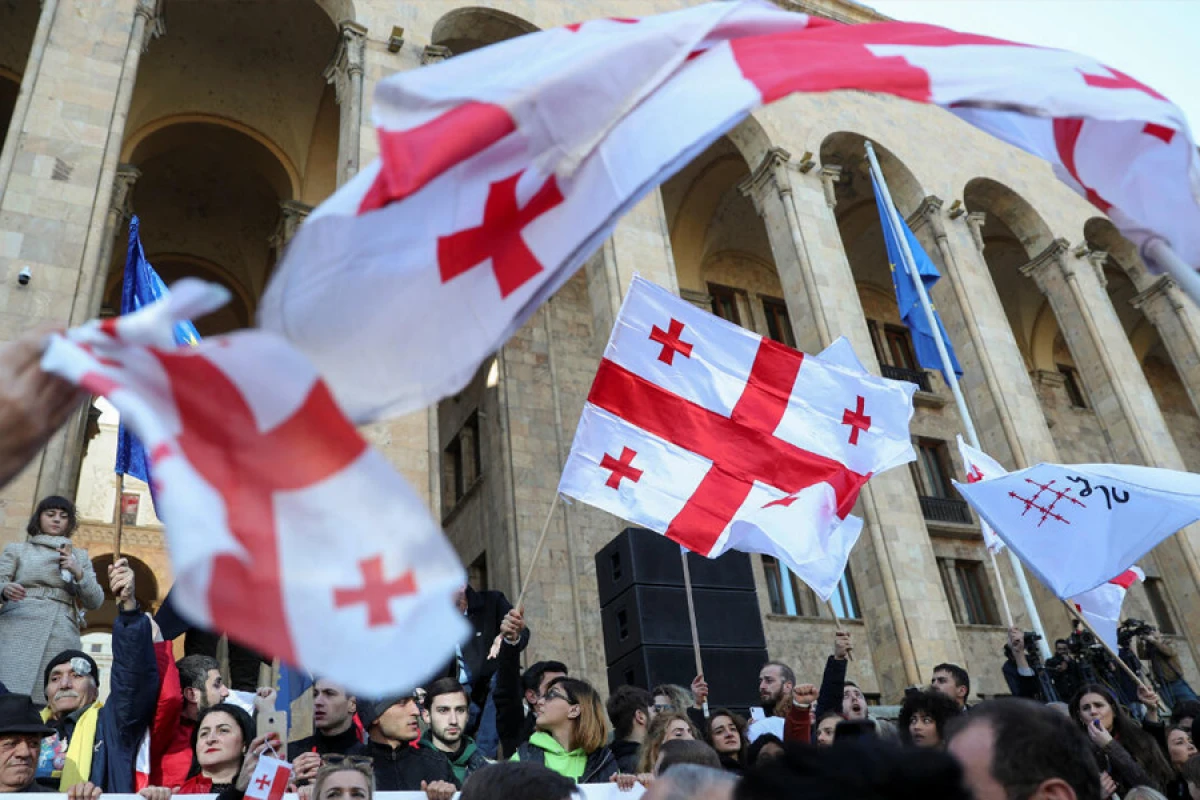 Gürcüstan artıq Qərbin vitrini deyil — Tbilisi Moskva ilə yeni mərhələyə keçir?