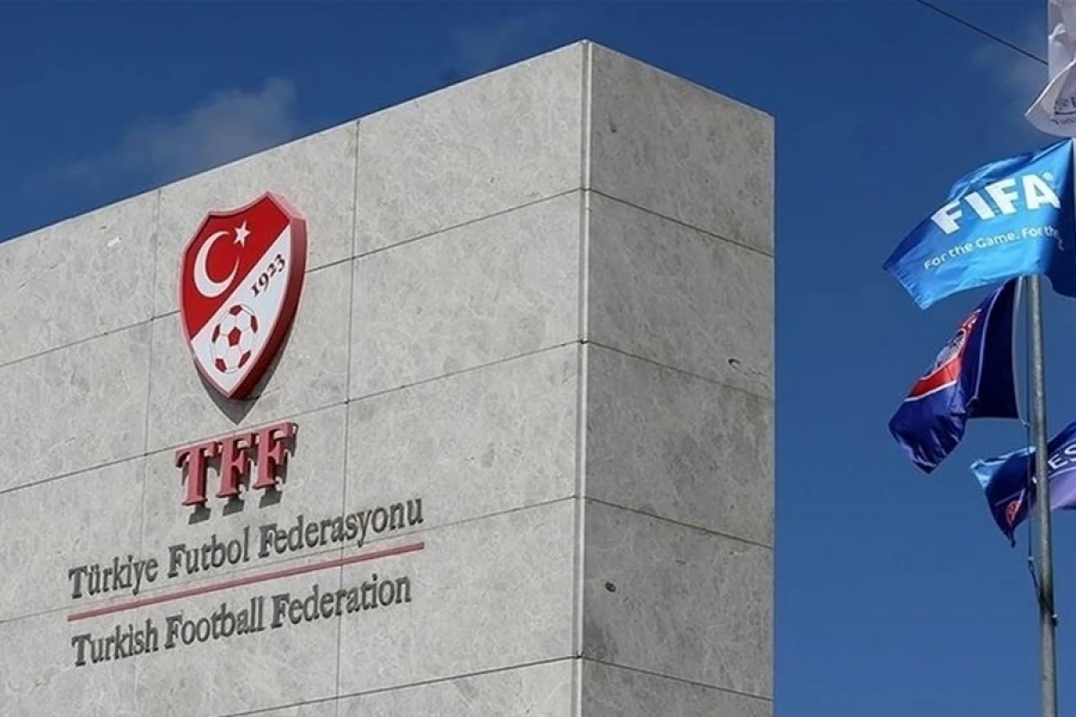 TFF 151 hakimi cəzalandırdı
