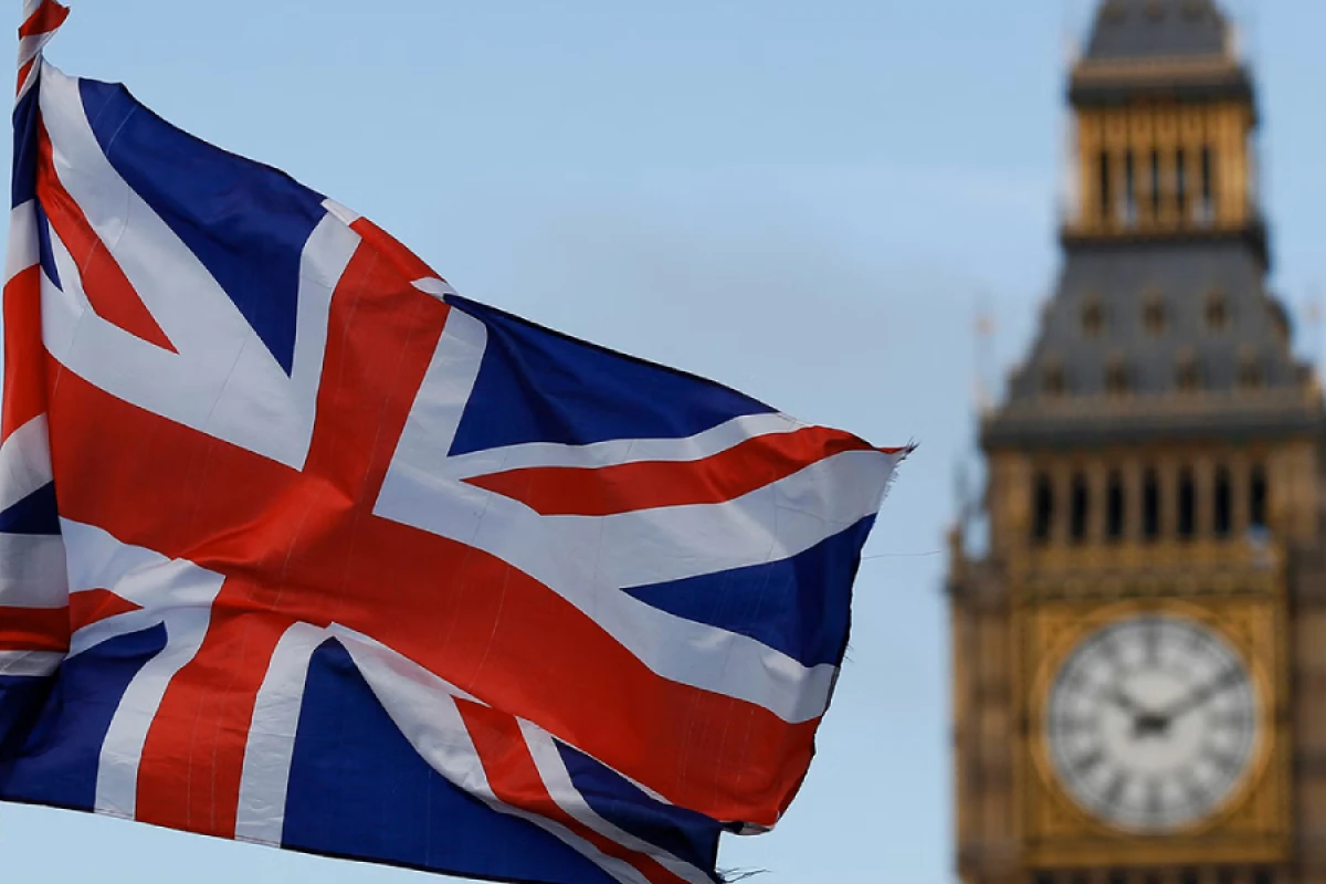 Böyük Britaniyanın dövlət borcu 3 dəfə artdı