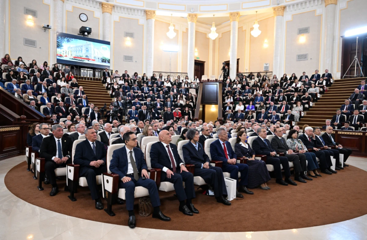 Prezident AMEA-nın 80 illik yubileyinə həsr olunmuş tədbirdə çıxış etdi - YENİLƏNDİ — 3