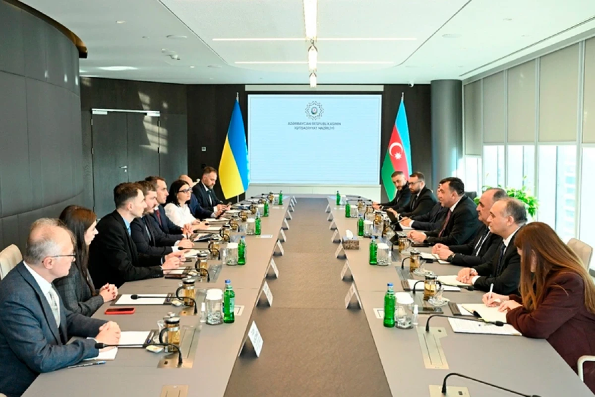 Azərbaycan Ukrayna ilə səhiyyə sənayesi sahəsində əməkdaşlığı müzakirə etdi