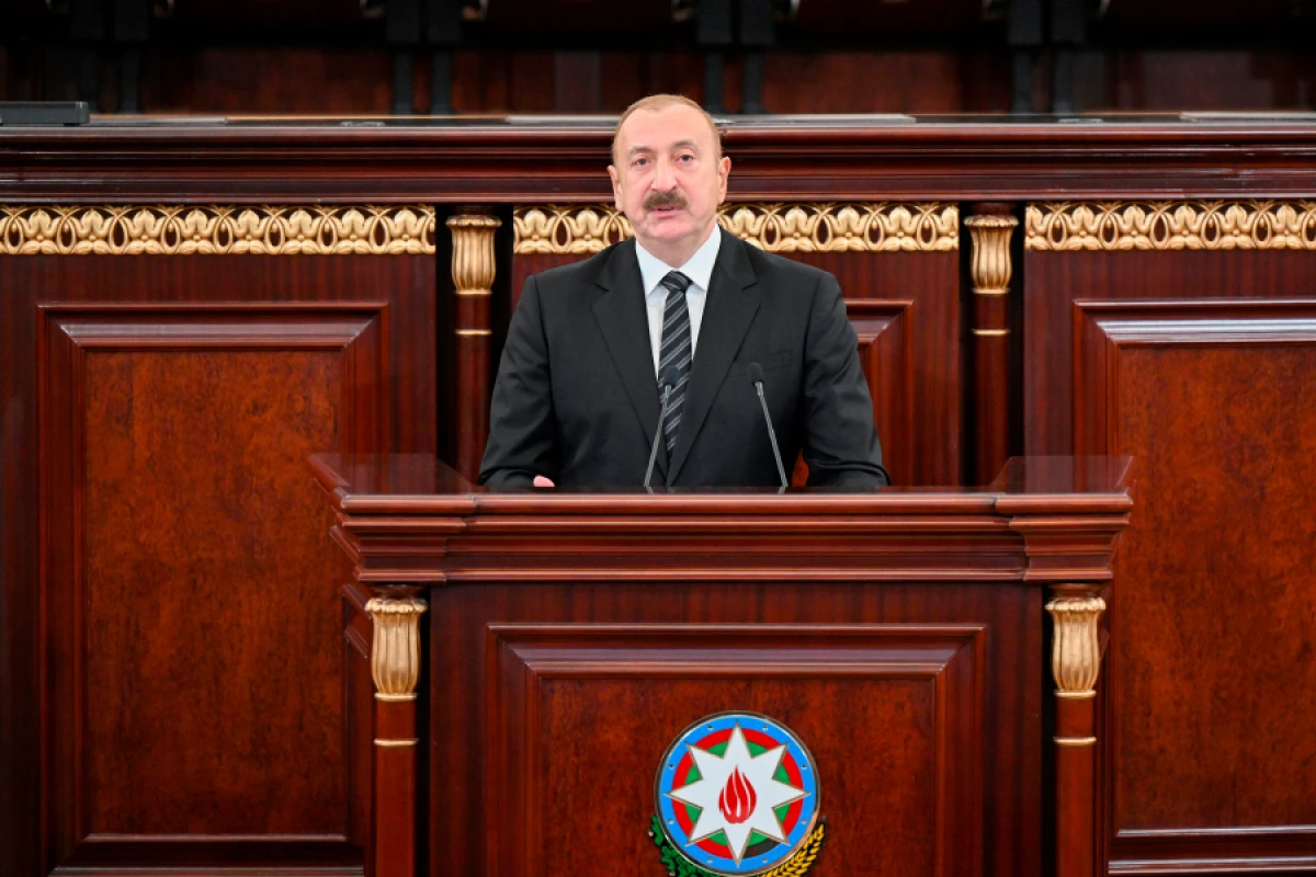 Azərbaycan Prezidenti: Artıq bir çox ölkələrə hərbi təyinatlı məhsul ixrac edirik