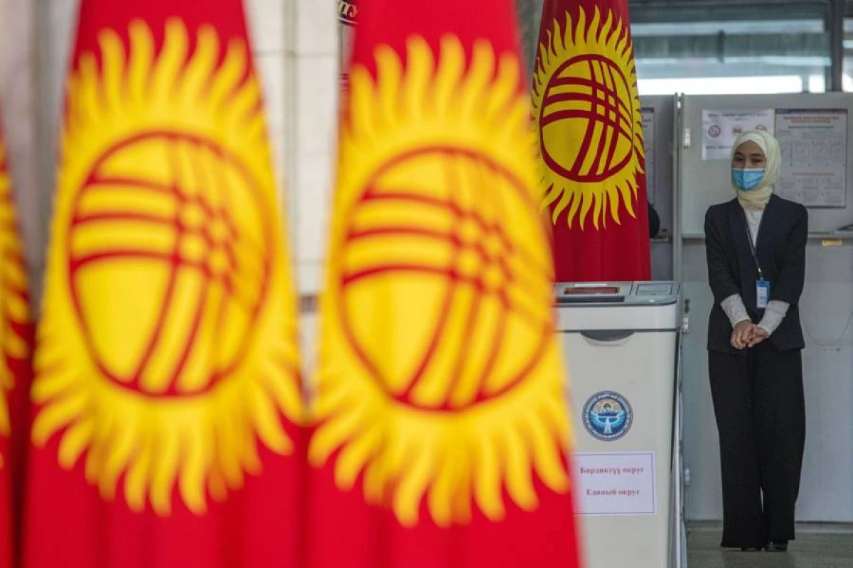 Rus dili təzyiq alətinə çevrilir: "Moskva Qırğızıstanda köhnə ssenariləri işə sala bilər”