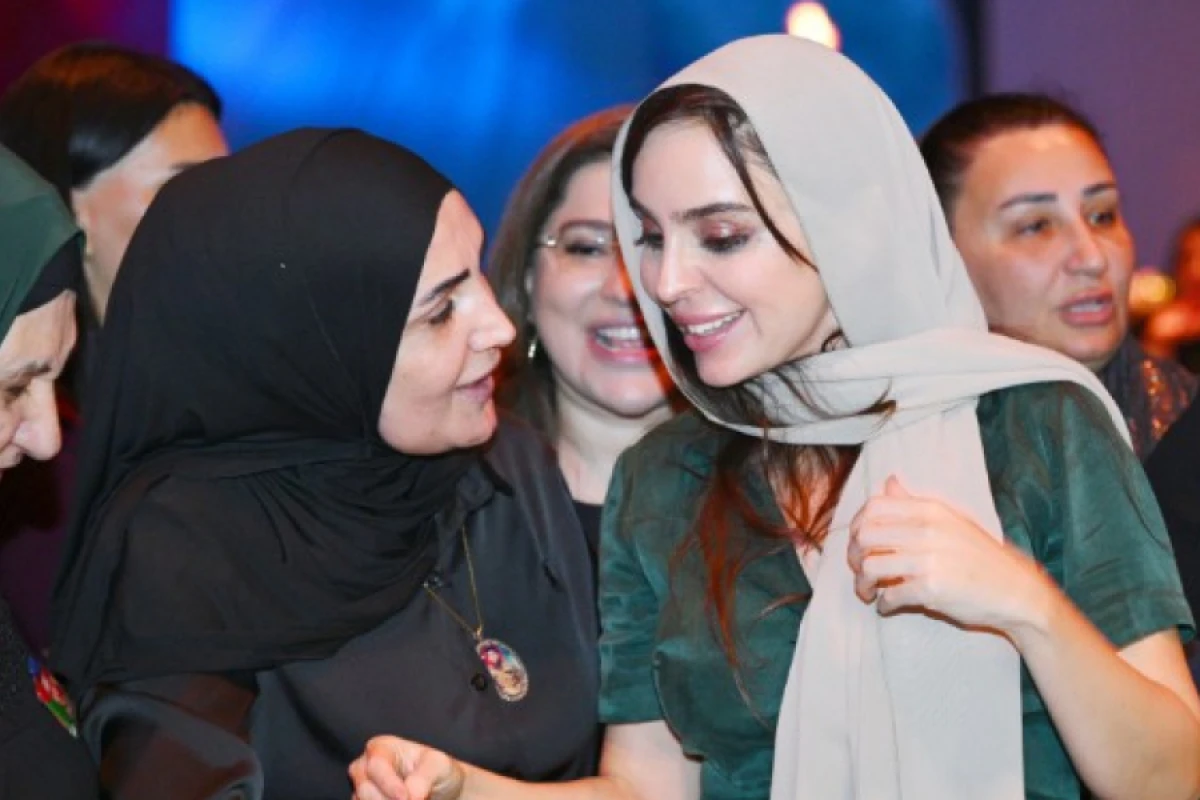 Leyla və Arzu Əliyeva şəhid anaları ilə görüşdülər