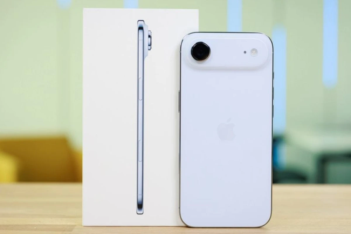"Apple" ultra nazik "iPhone Air 2"ni təqdim edəcək