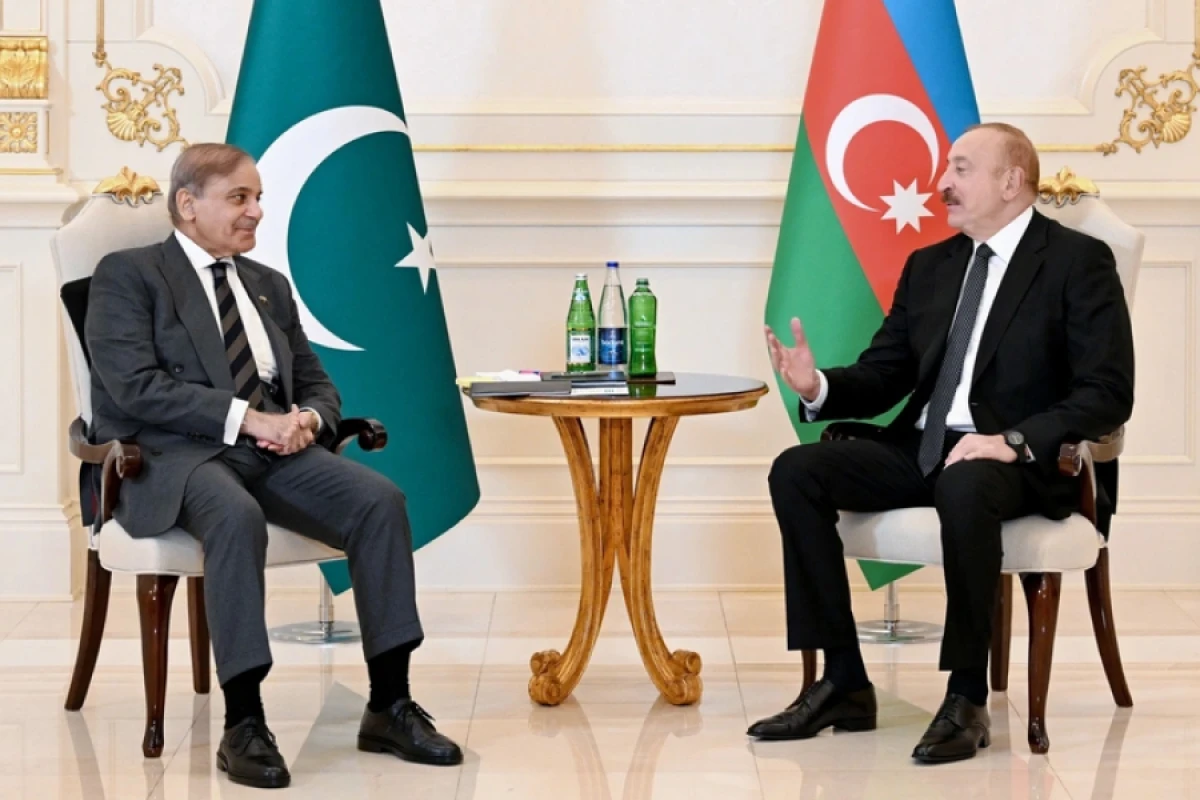 İlham Əliyevin Pakistanın Baş naziri ilə məhdud tərkibdə görüşü oldu- YENİLƏNDİ