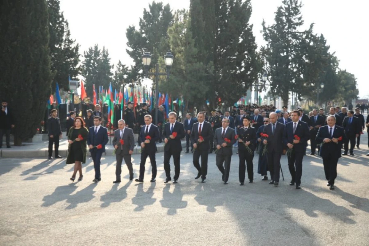 Gəncə şəhərində Şəhidlər xiyabanı ziyarət edildi