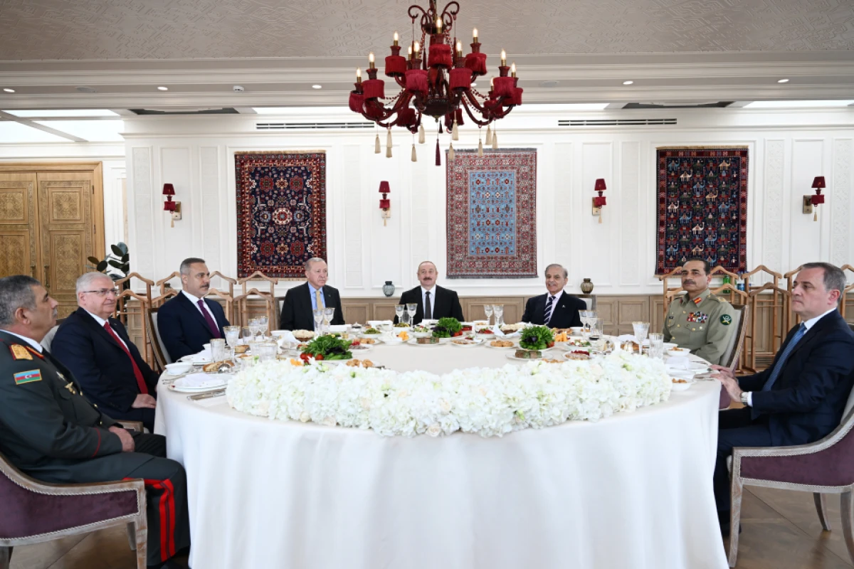 Azərbaycan, Türkiyə və Pakistan liderləri birgə nahar etdilər — 1