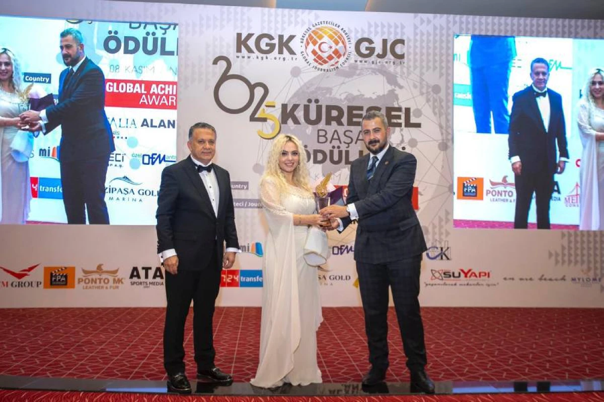 Alanyada keçirilən KGK Media Çalıştayında Zəfər Günü qeyd olundu