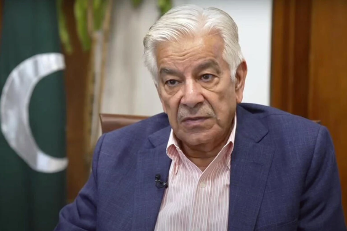 Xavaca Asif: "Pakistan terrorizmə qarşı müharibə vəziyyətindədir"
