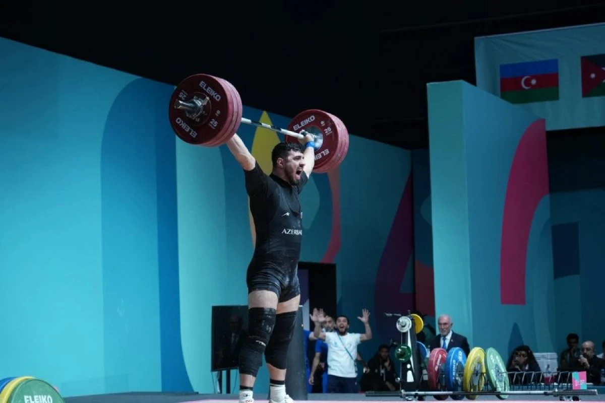 İslamiada: Ağırlıqqaldıranımız gümüş medal qazandı