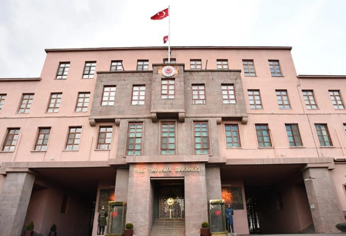 Türkiyə Müdafiə Nazirliyi: Gürcüstanda qəzaya uğrayan təyyarədə hərbi sursat olmayıb
