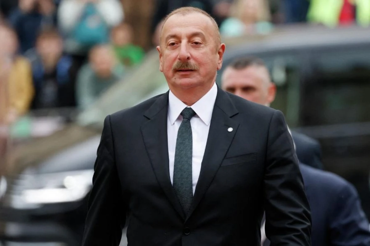 Prezidentin mesajı aydındır: Məmur ya xalqa xidmət etməlidir, ya da...